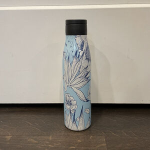 Starbucks 2019 Cactus Flower Stainless Steel Magnetic Lid Water Bottle 20 Fl OZ